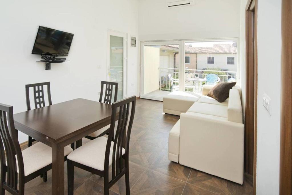 Apartments Neno أوماغ الغرفة الصورة
